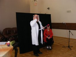 Majowe spotkania teatralne w Domu Pomocy Społecznej w Podzamku